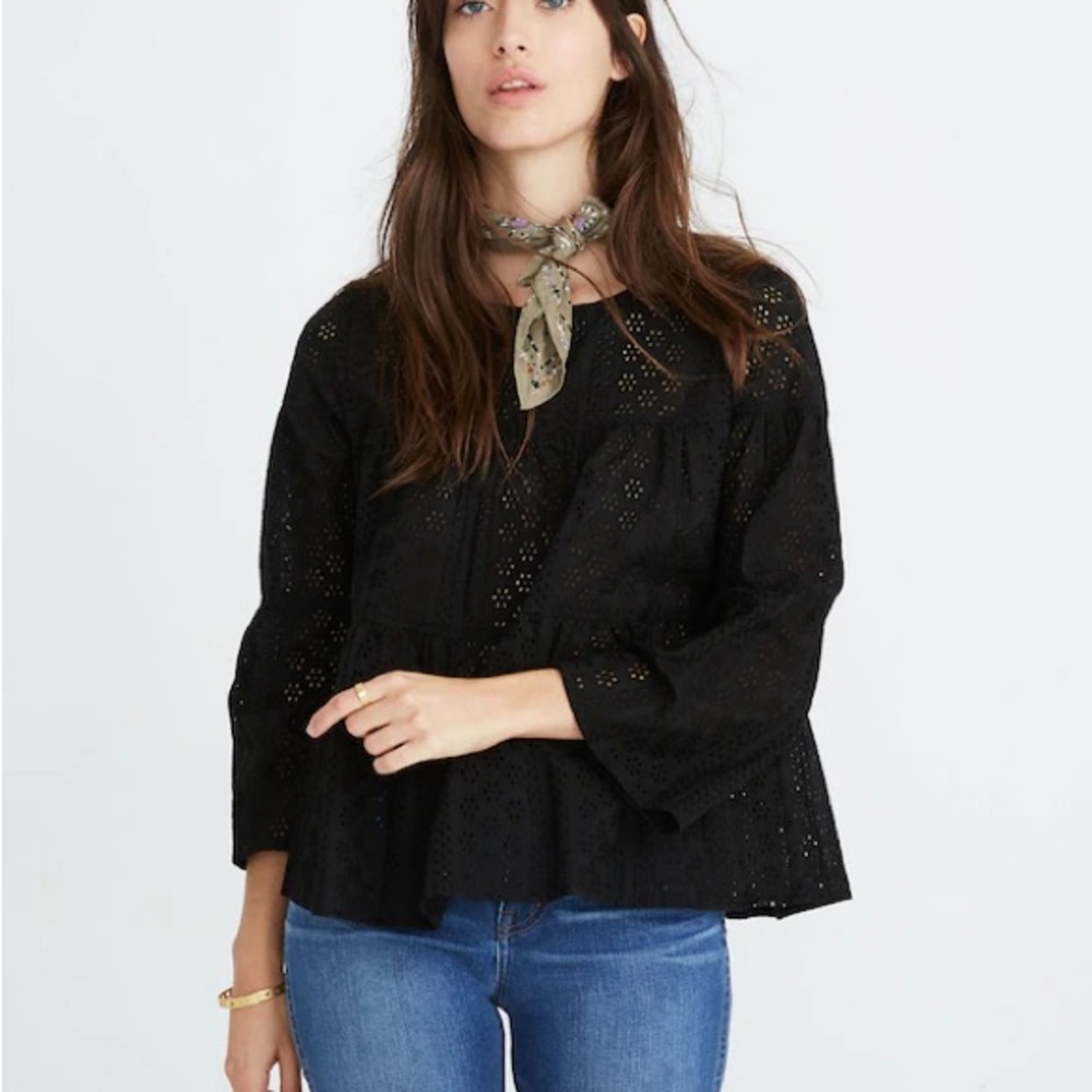 Madewell Women’s Size Small Eyelet Tiered Button Back Cottagecore Top In Black